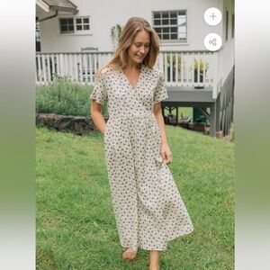 Neuflora Fall River Wrap Dress in Spring Floral Size S